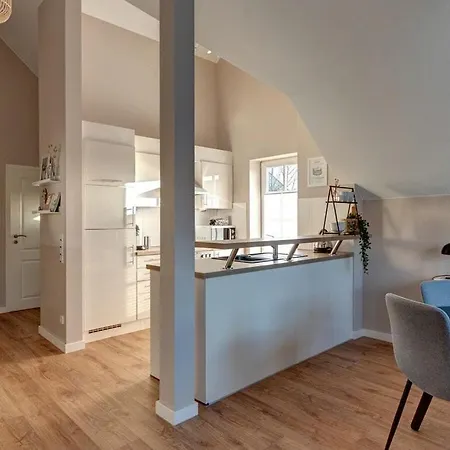 Harbor Loft Apartment *